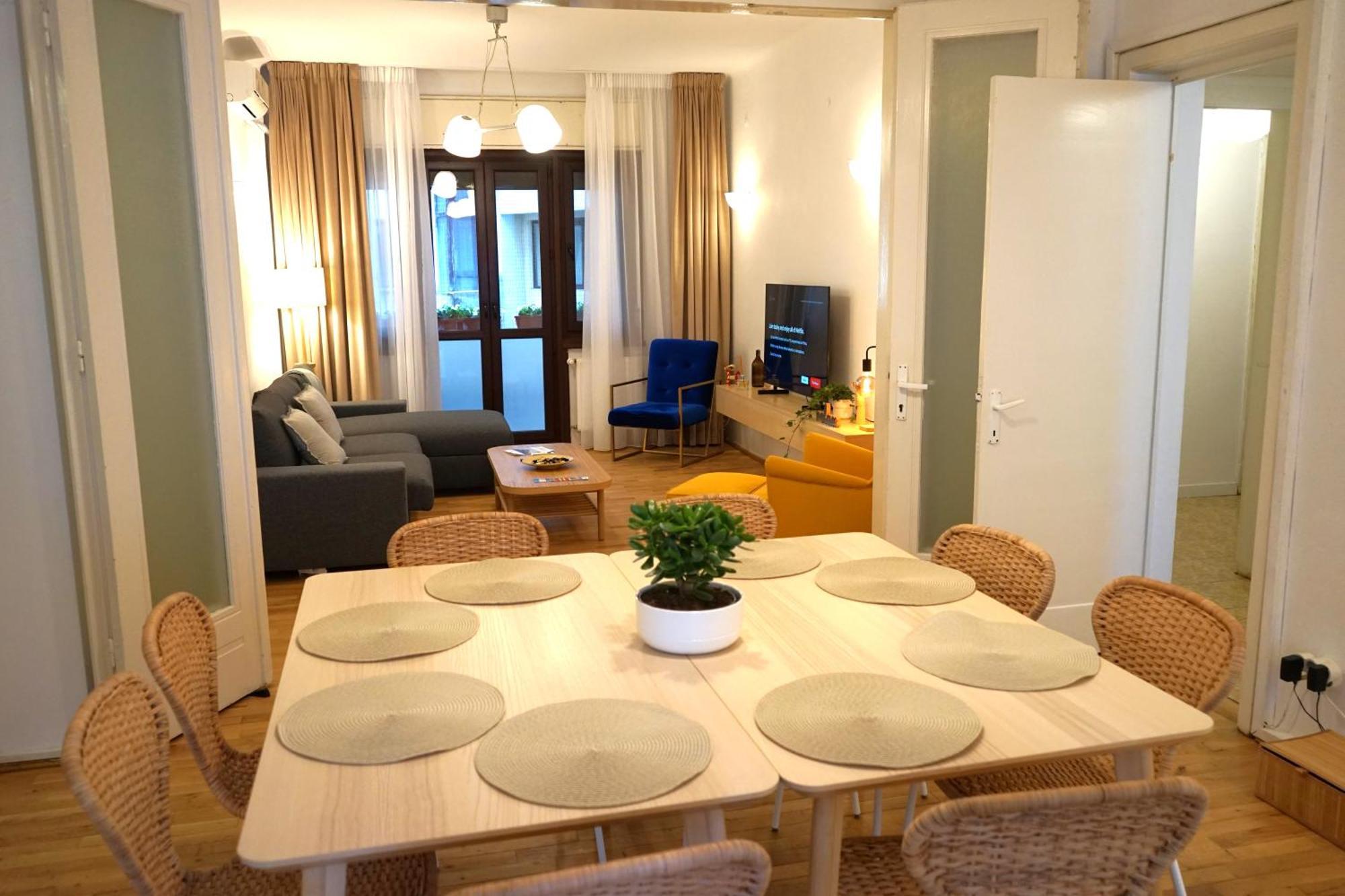 Spacious 3br, 2bt With 5 Balconies 布加勒斯特