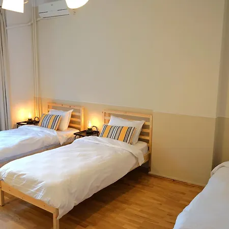 Spacious 3Br, 2Bt With 5 Balconies 布加勒斯特 Exterior photo